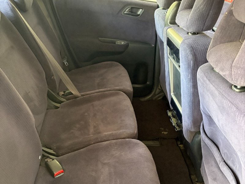 Rear seats after detailing
